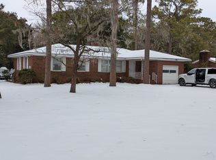 4607 Long Leaf Hills Dr, Wilmington, NC 28409