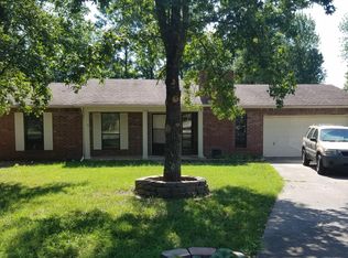 1246 S Emily Dr, Fayetteville, AR 72701