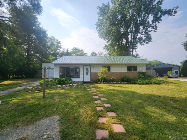 262 Betty St, Ortonville, MI 48462
