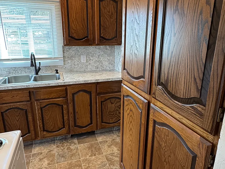 5193 S 4700 W — Photo 8