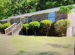 717 Meadowlake Dr, Columbia, SC 29203