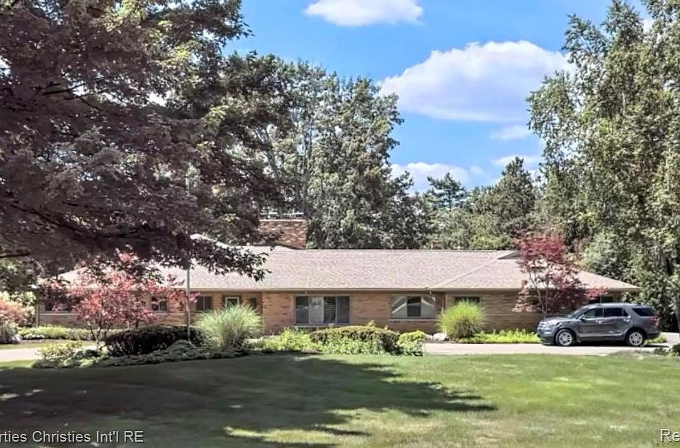 1st image of 1640 Orchard Ln