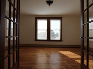 15 Broad St APT 6, Auburn, ME 04210