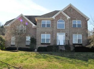 112 Crooked Creek Ct, Hendersonville, TN 37075