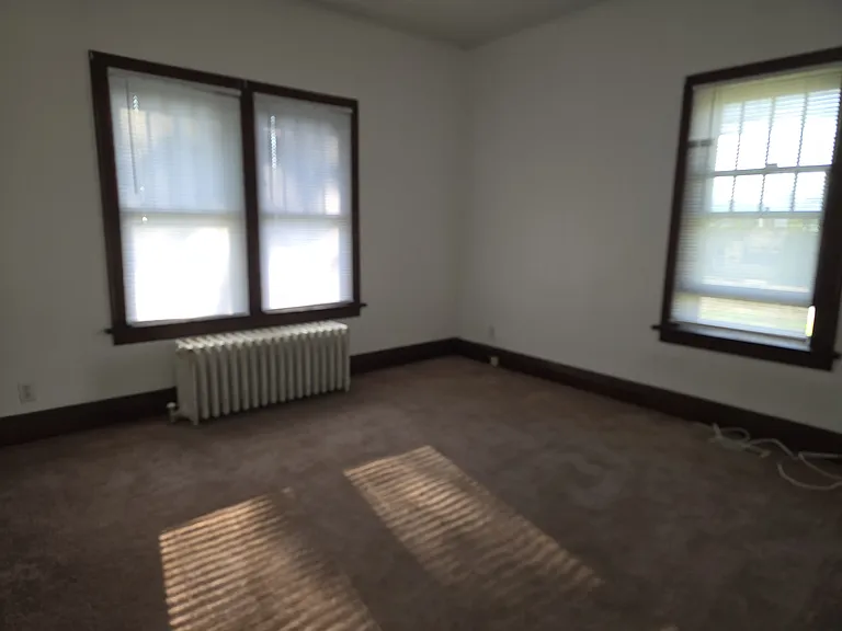 722 Nicholson St — Photo 7