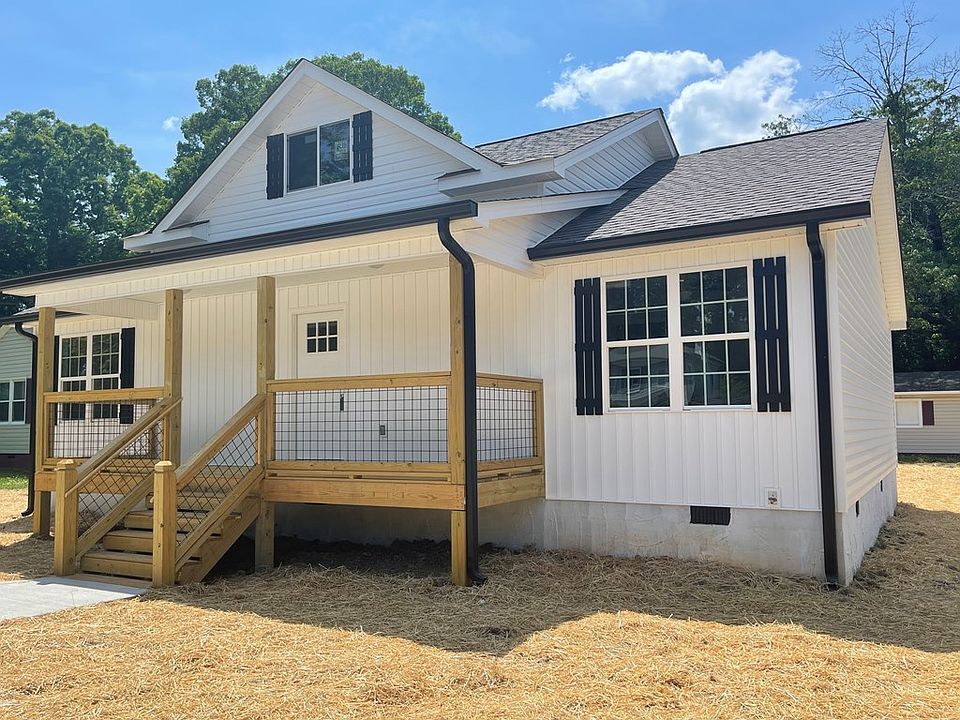2nd image of 0 Boundary St