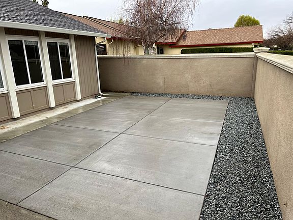 2nd image of 818 Calero Ave
