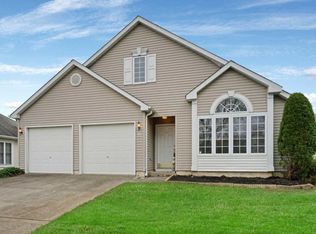 12 N Baker Dr, Jackson, NJ