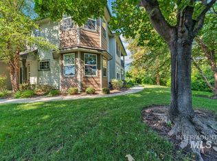 1232 E Winding Creek Dr, Eagle, ID 83616