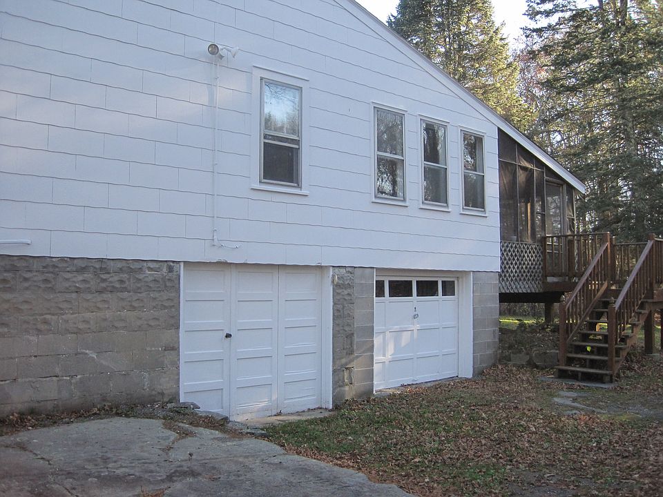 2 car garage under house