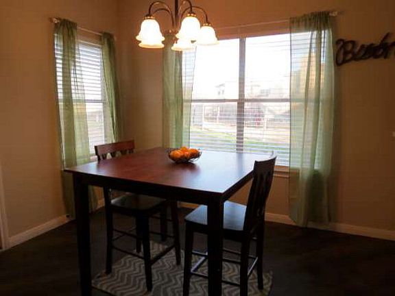 5th image of 312 Meadow Park