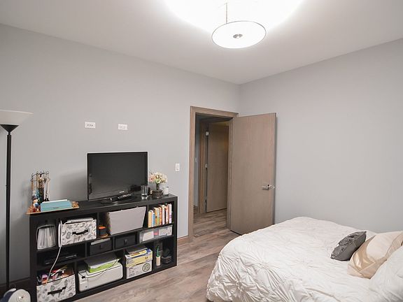 5th image of 4324 N Ashland Ave #Gsf