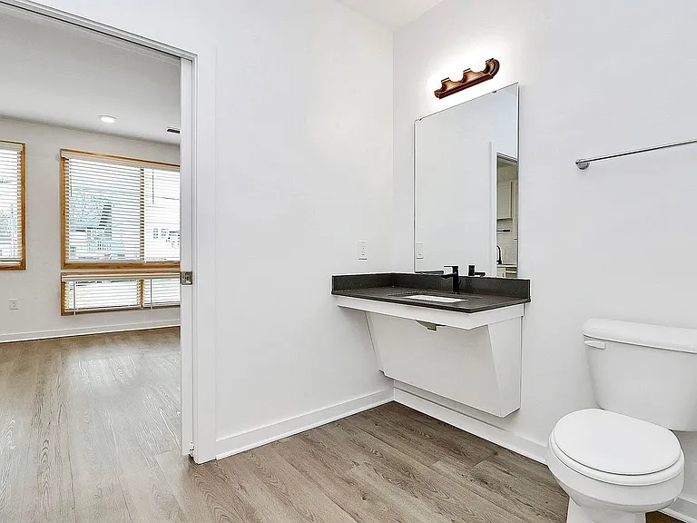Millhouse — Photo 16