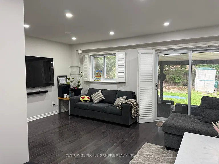 2753 Willowmore Way — Photo 5