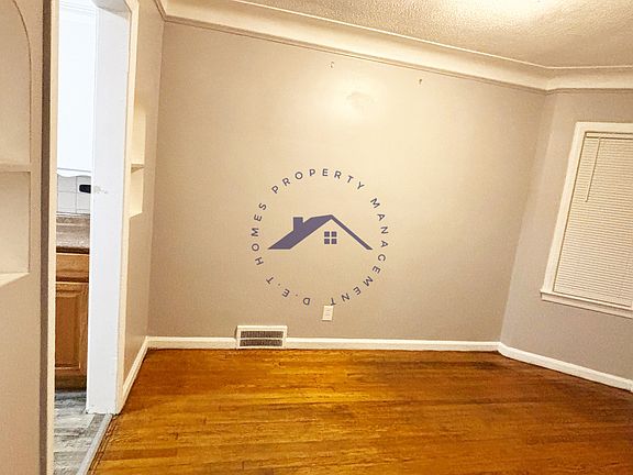 2nd image of 19351 Murray Hill St #1