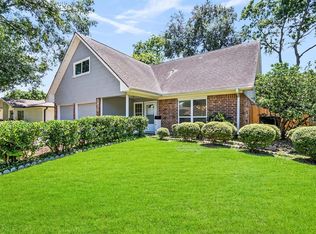 5815 Silver Forest Dr, Houston, TX 77092