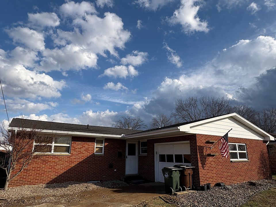 1st image of 808 Westview Dr