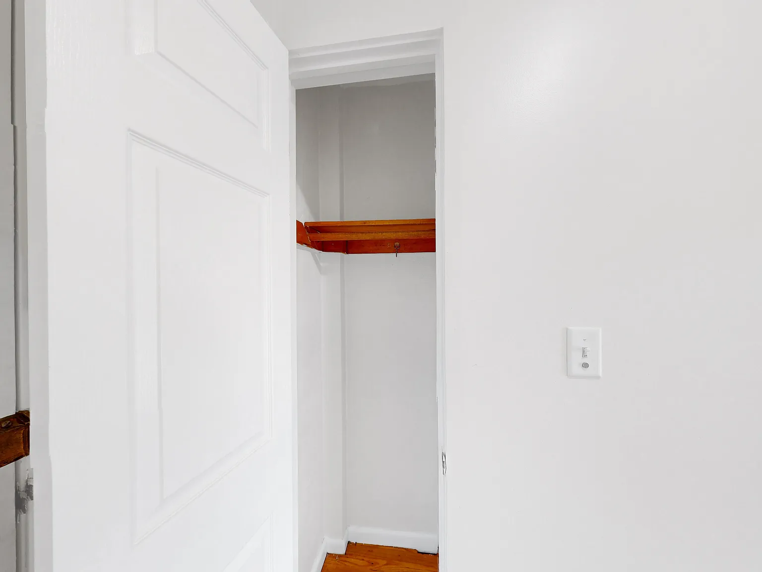 2 bed, 750 sqft, $2,495 — Photo 4
