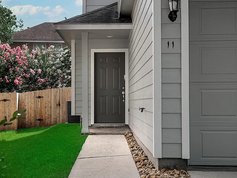 11 Scenic Brook Ct — Photo 2