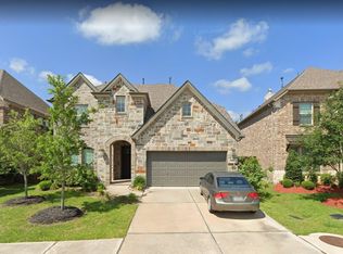 520 Pedernales St, Webster, TX 77598