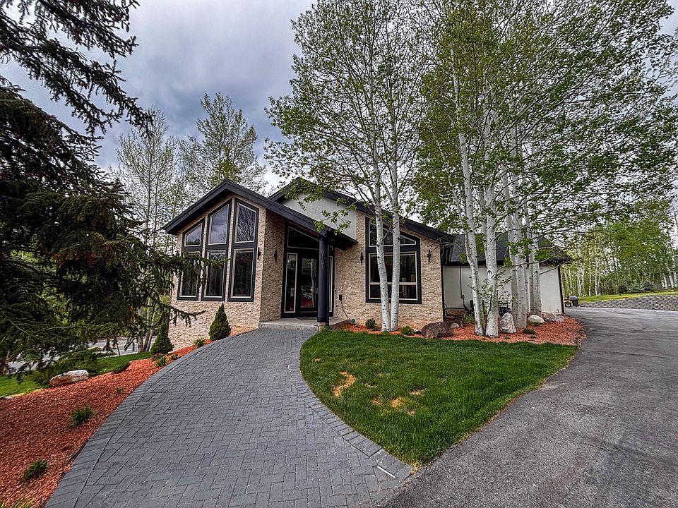 1st image of 9151 Trelawney Ln
