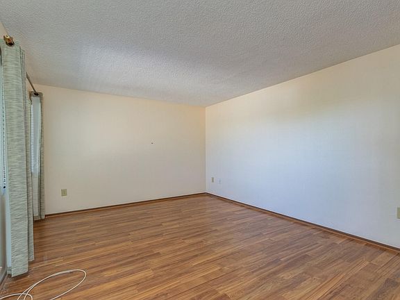 4th image of 13608 N 98th Ave Unit I