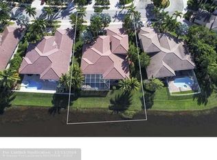 1366 Victoria Isle Dr, Fort Lauderdale, FL 33327