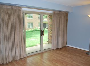 6002 Westchester Park Dr APT T1, College Park, MD 20740