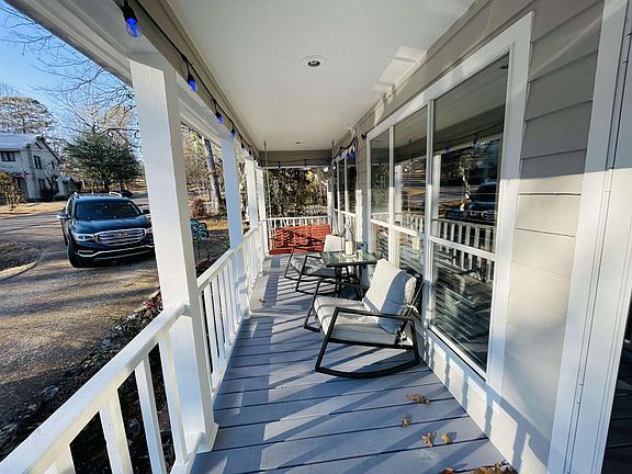 5th image of 1485 Holiday Hills Ln