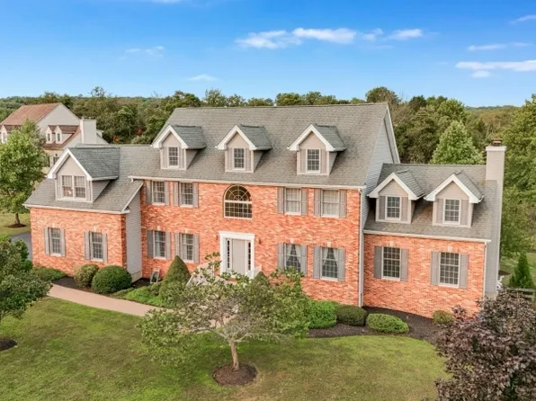 8 Hemingway Dr, Alexandria Twp., NJ 08848