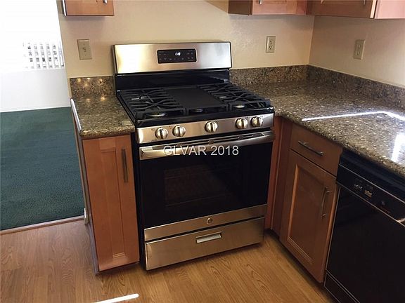4th image of 2756 Desert Crystal Dr