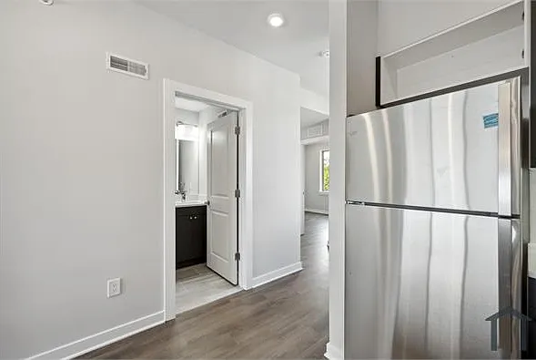 1336 S Harmony St — Photo 8