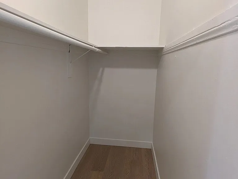 559 N Normandie Ave #203 — Photo 7