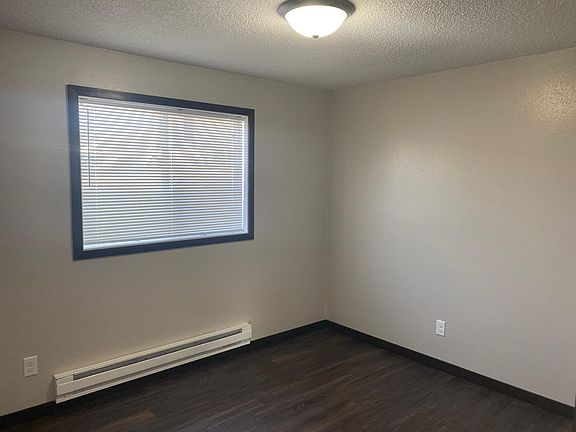 4th image of 1648 5th St #1