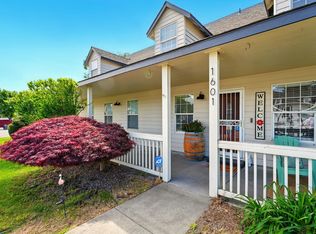 1601 W 25th Ave, Kennewick, WA 99337