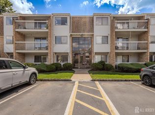 920 Edison Glen Ter, Edison, NJ 08837