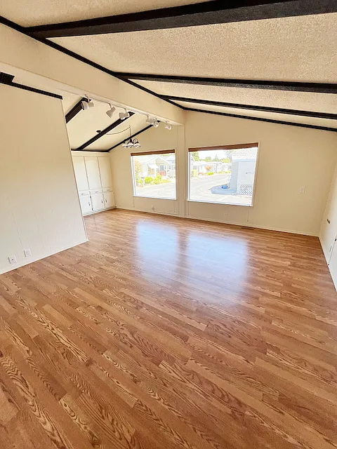 2 bed, 1440 sqft, $3,600 — Photo 3