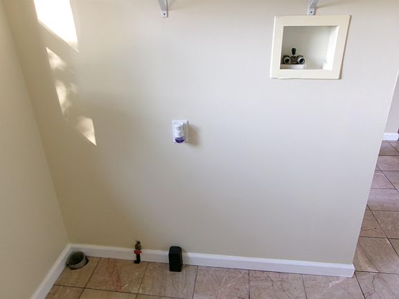 3rd image of 1141 6th St