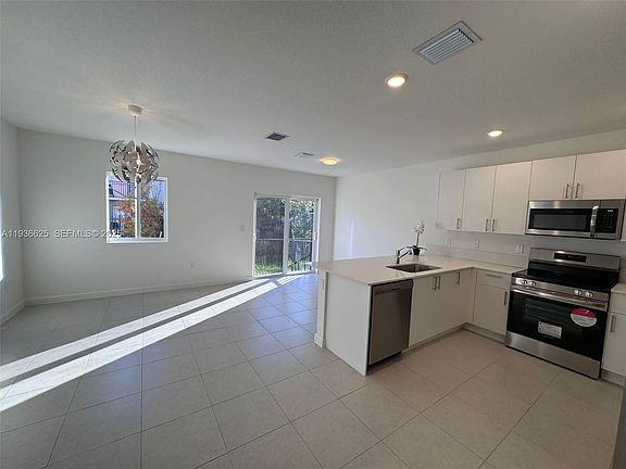 2nd image of 5120 SW 37th St #5120