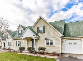 2 Blue Heron Way, Old Saybrook, CT 06475