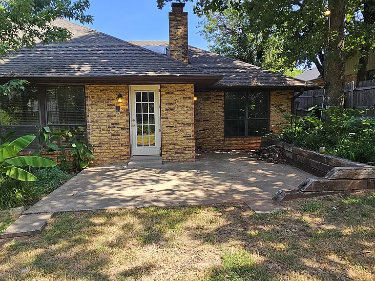 1006 Sunny Brook Dr — Photo 38