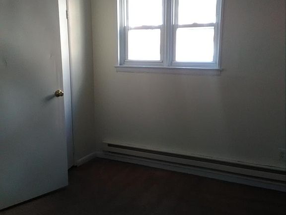 2nd image of 13651 Philmont Ave
