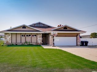 1575 W 2700 S, Syracuse, UT 84075