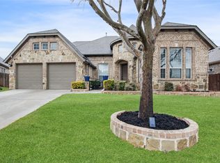 4116 Red Wolfe Rd, Denton, TX 76208