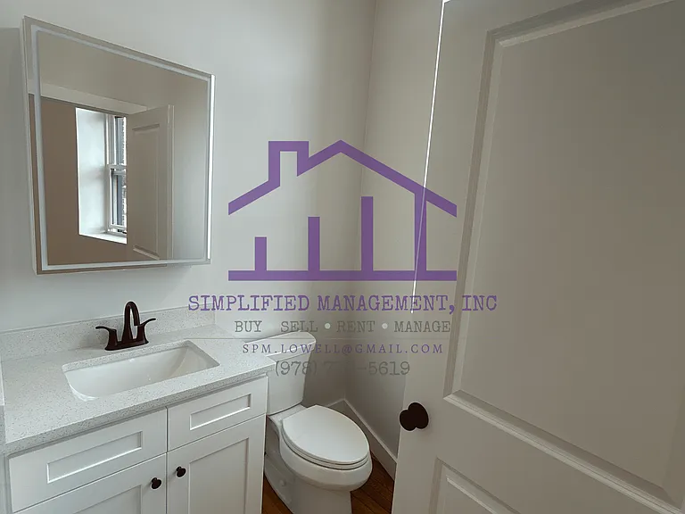 309 Central St #C — Photo 11