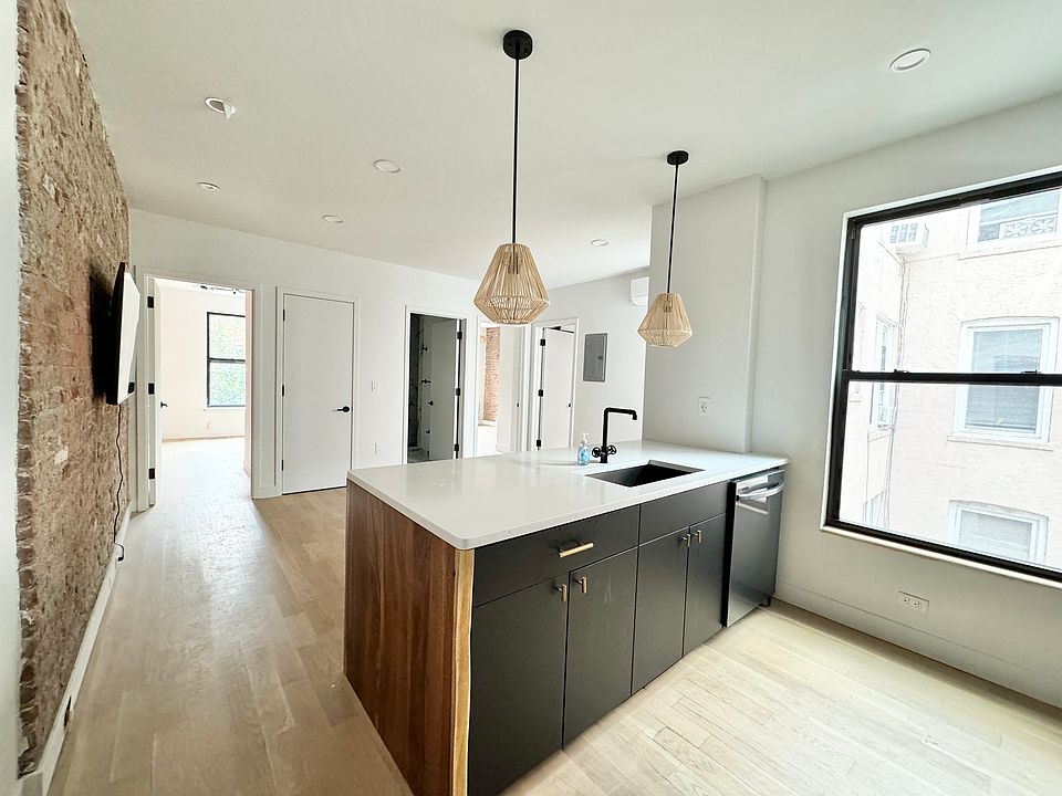 1st image of 25-17 34th St #2