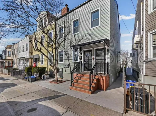 1814 120th Street, College Point, NY 11356