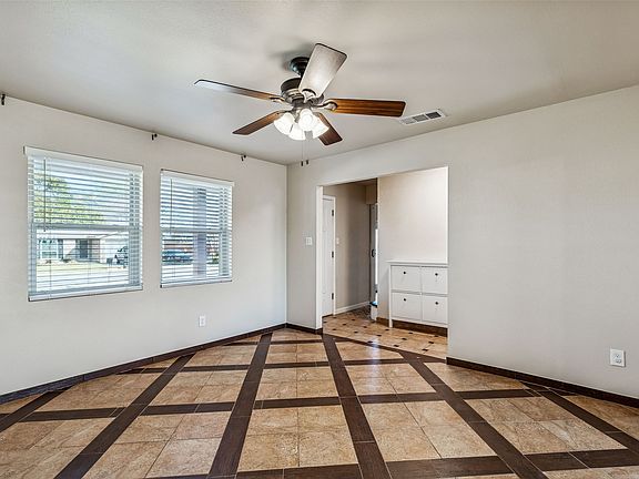 4th image of 7005 Green Ridge Trl