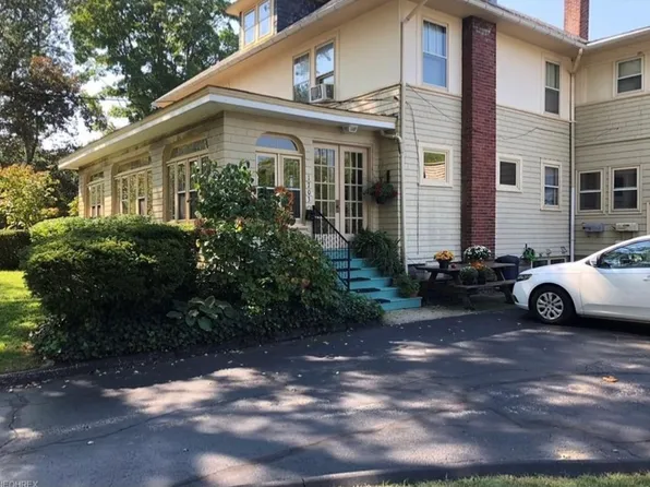 1703 W 11th St #1705, Ashtabula, OH 44004