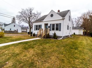 1146 Adams St, Lapeer, MI